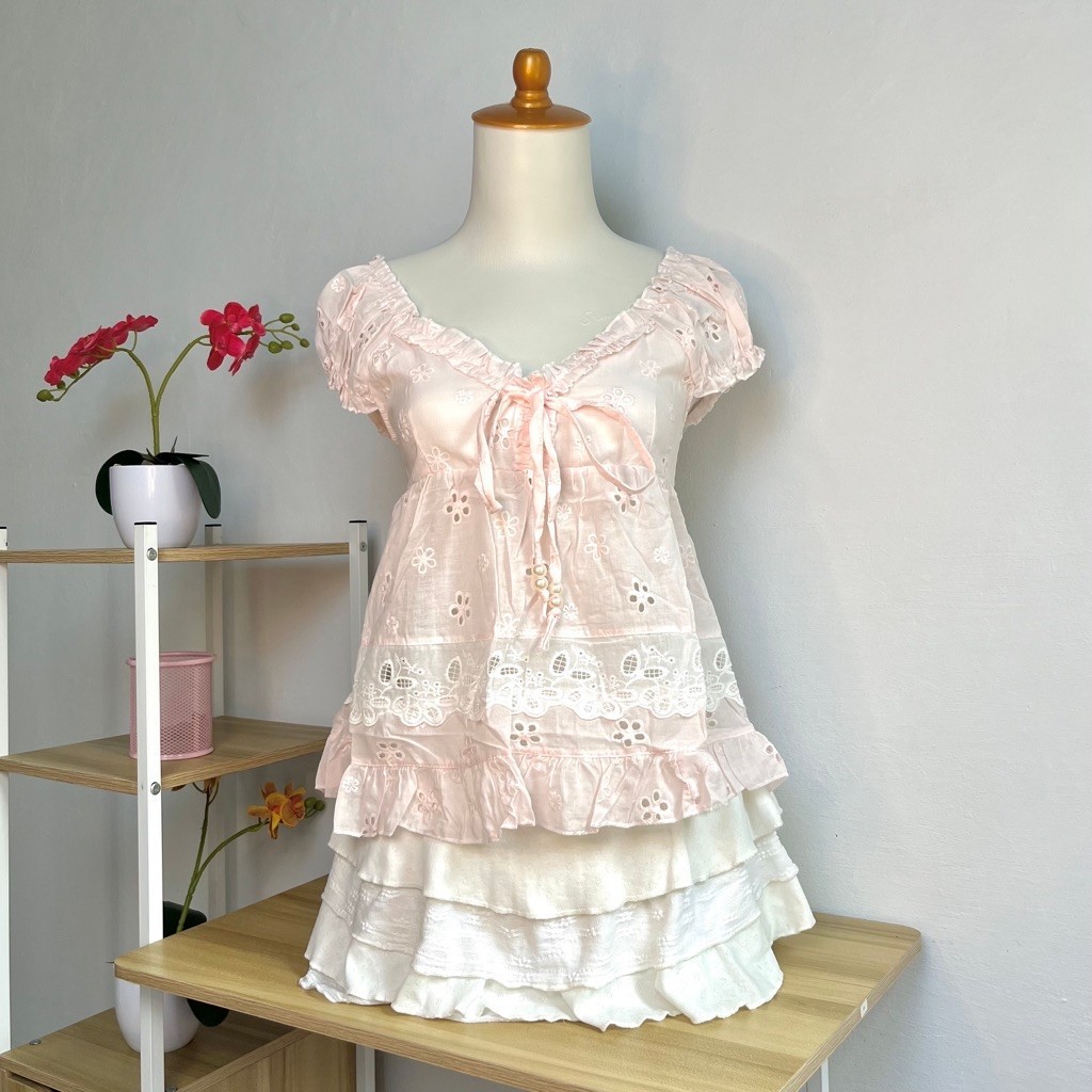 Nitshui - Solana Blouse Top Blouse Babydoll Pink TAIL / Womens Coquette Cottagecore Clothes / V Neck