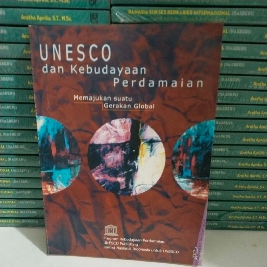 หนังสือวัฒนธรรม UNESCO และ PEACE - MAKING A GLOBAL MOVEMENT