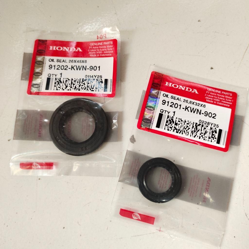 91202-KWN-901 เดิม Vario 125 150 PCX 125 150 Techno ซีลเพลาข้อเหวี่ยง