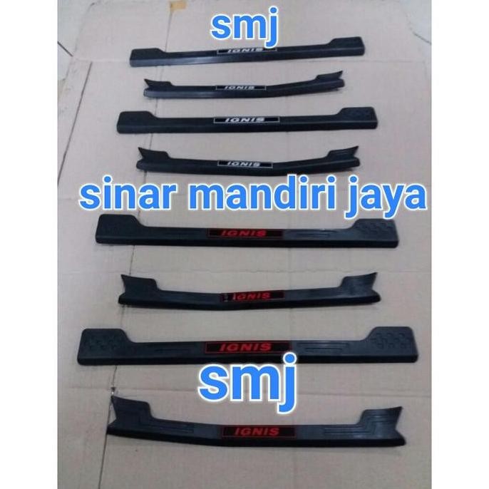 DF101 >> กาบข้างพลาสติก Suzuki Ignis