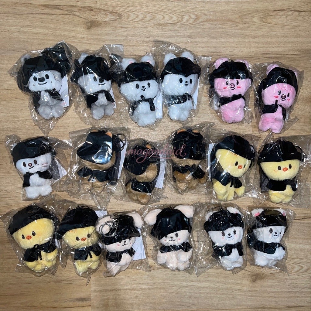 SKZOO COSTUME MAGNET PLUSH KEYRING - DO IT (Wolfchan, Leebit, Dwaekaki, Jiniret, Han quokka, Bbokari