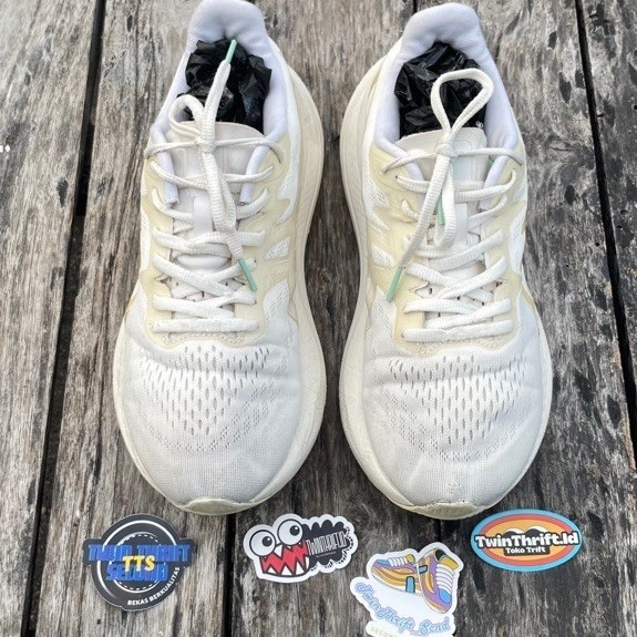 รองเท้าวิ่ง Asics GT2000 12 มือสองของแท้