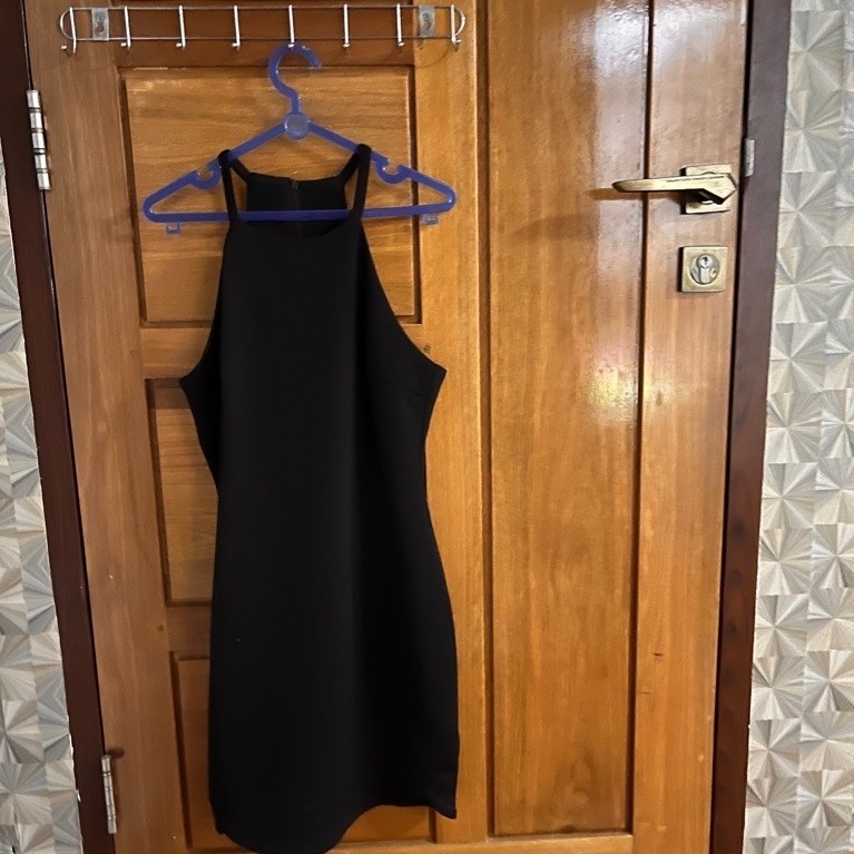 Preloved zalora dress ปาร์ตี้สีดํา