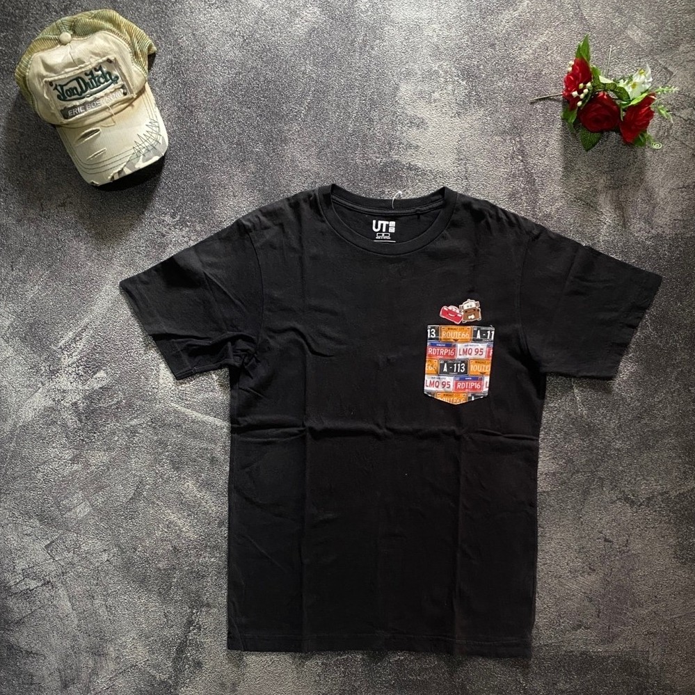 เสื้อยืด UNIQLO X PIXAR