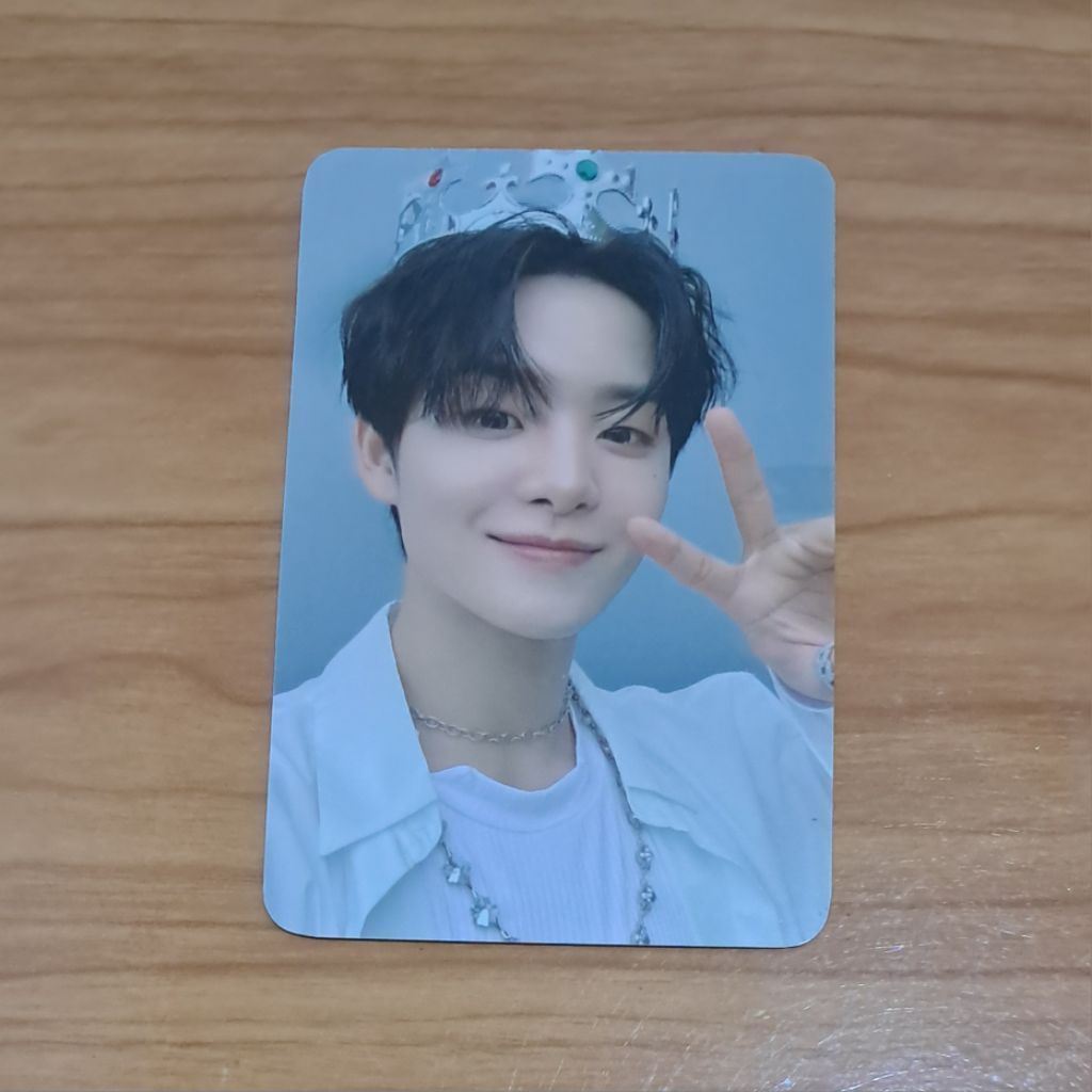 พร้อมอย่างเป็นทางการ PHOTOCARD TREASURE JIHOON MD NIGHT GARDEN COLLECT BOOK