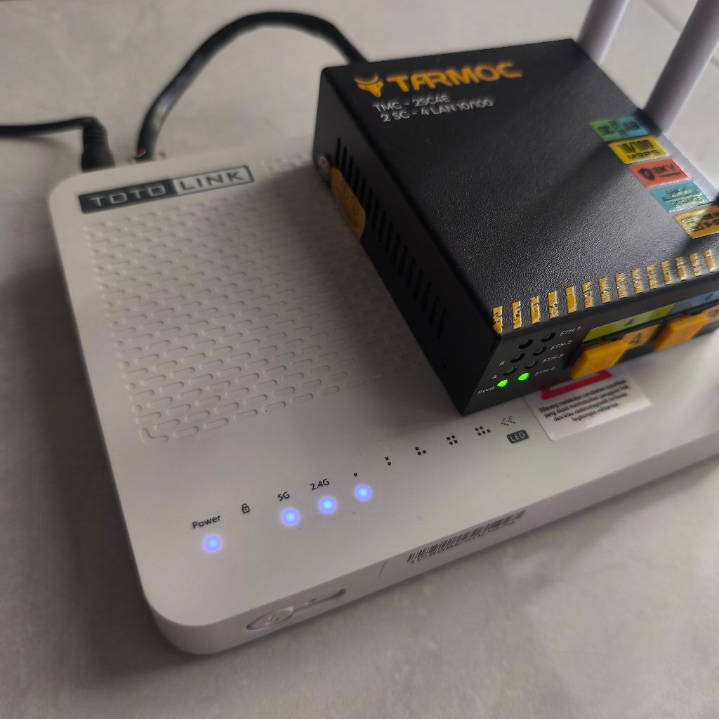 Totolink A702R Dualband Modified POE