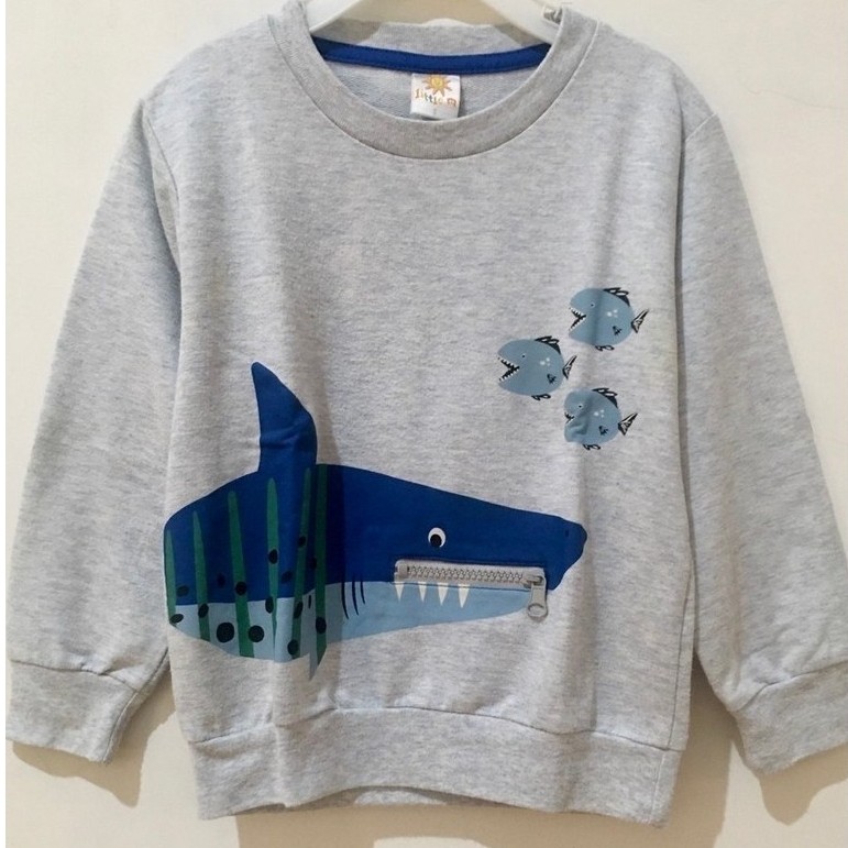(PL) LITTLE M เสื้อสเวตเตอร์เด็กผู้ชาย ไซส์ S Grey Shark Motif (หมดอายุ 4-6th)