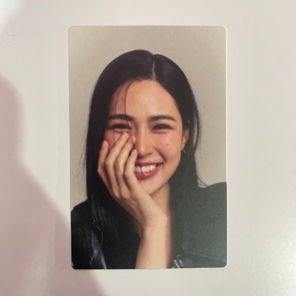 Photocard Lingling Kwong วันเดอร์เสมอ
