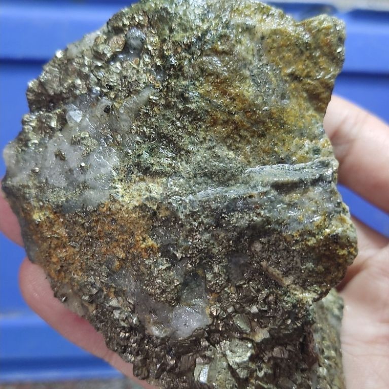 หิน badar pyrite สีทองธรรมชาติ 331 g