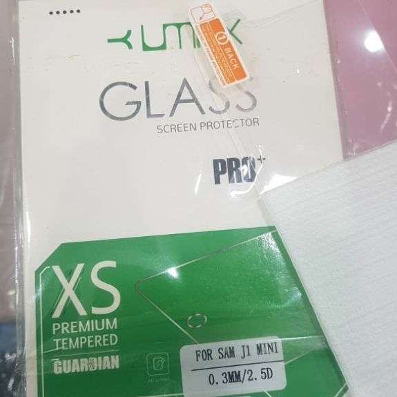 กระจกนิรภัย j1 mini*