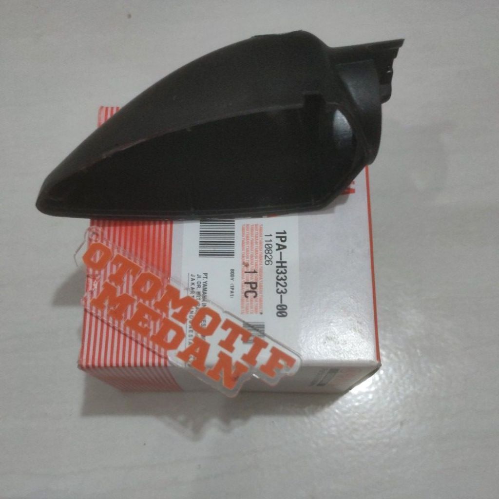 ฝาครอบไฟเลี้ยวขวาด้านหลัง RH ซ้าย LH Yamaha Aerox Aerok Old Vixion NVA NVL 1PA-H3323-00 (RIGHT) 1PA-