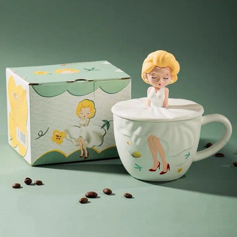 Marilyn Monroe Ceramic Mug / Girl Ceramic Cup / Unique Cup