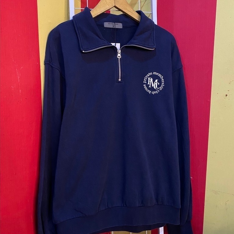 เสื้อกันหนาว Giordano Halfzipper ปักสีกรมท่า นุ่มเท่