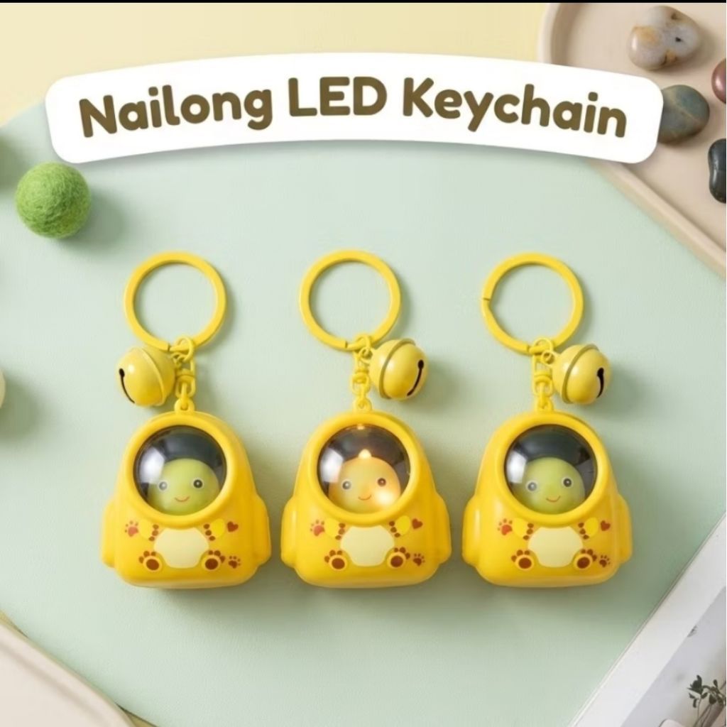 GANTUNGAN Nailong Bag พวงกุญแจพร้อมไฟพวงกุญแจตัวละคร Nailong พร้อมไฟ LED สําหรับคีย์