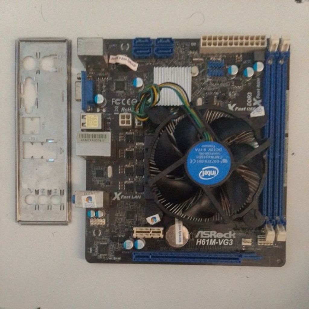 แพ็คเกจเมนบอร์ด Asrock H61 (เสียหายไม่มีจอแสดงผล) + โปรเซสเซอร์ Intel Core i5 3470 + พัดลมลบ