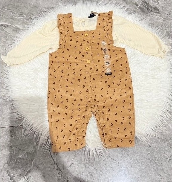 ชุดโดยรวม Kiabi Leopard