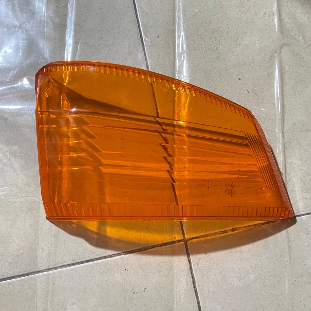 Original Hino 500 ไฟเลี้ยว Amber micha