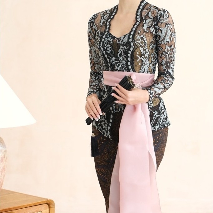 Pixxy Kebaya || บาลิเนสเคบายา,เคบายาสมัยใหม่,เคบายาแต่งงาน,เคบายารับปริญญา,เคบายา,ซูเตเคบายา,เคบายา,