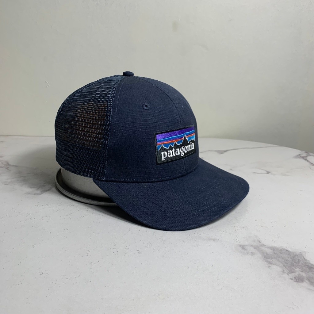 หมวก Patagonia Navy Trucker