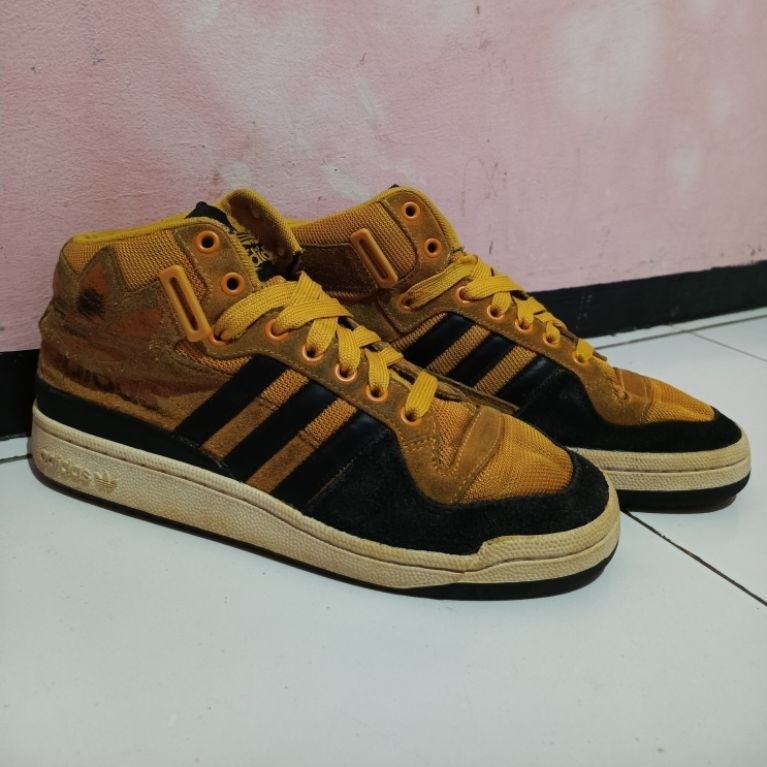 รองเท้าผ้าใบ 4d!D4$ Forum Mid XL Gold White Vapor Black ไซส์ - 42.5