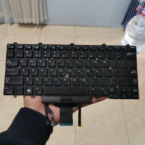 ถอดคีย์บอร์ดแบ็คไลท์ Dell Lattatttude e5470