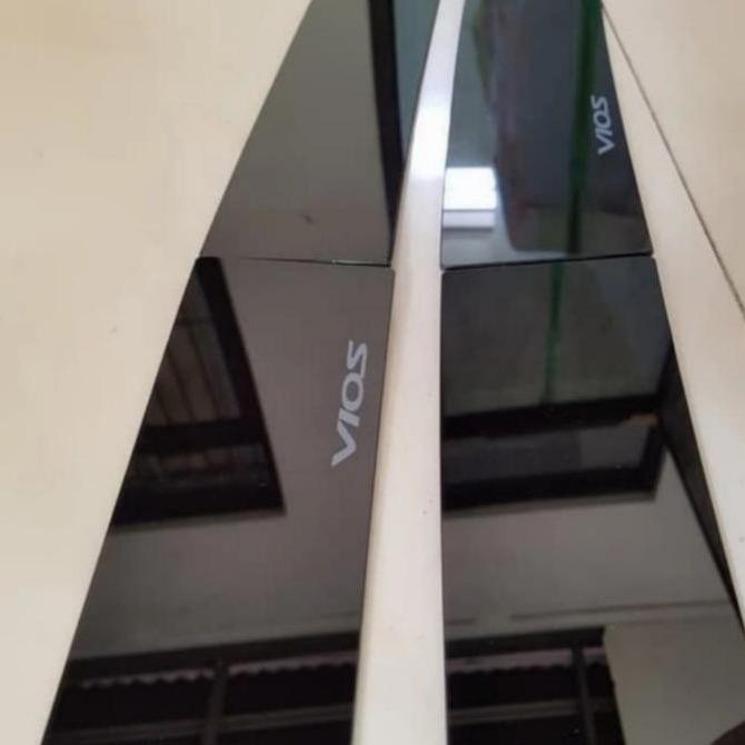 * Vios Gen 1, Gen 2, Gen 3 Water Gutter รุ่น 3M Flat