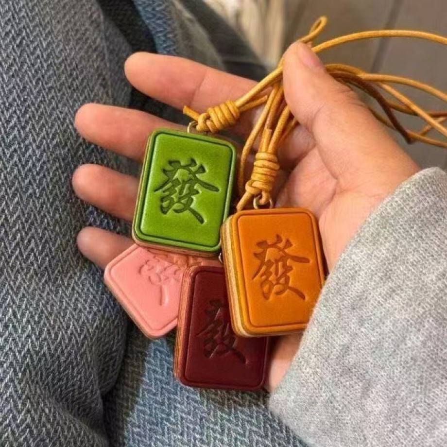 GANTUNGAN Mahjong Cube Mahjong จี้ขนาดเล็ก Lucky Fortune Mahjong Key Ring จี้กระเป๋าเดินทาง