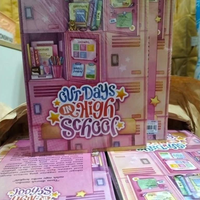 วันของเราใน Hight School Novel โดย Dinda Delvira
