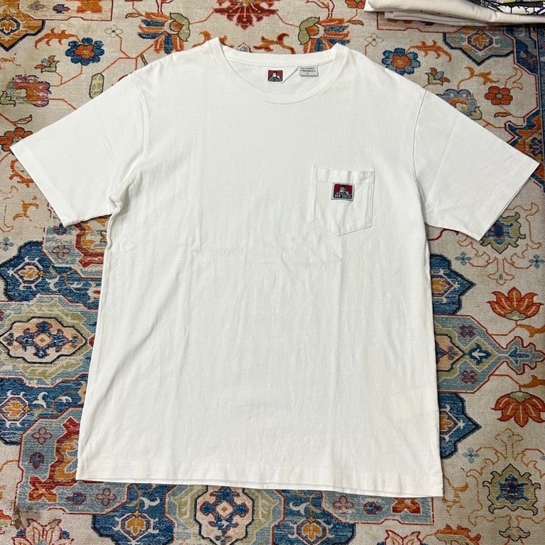 เสื้อยืด B3n D4v1s Pocket Tee