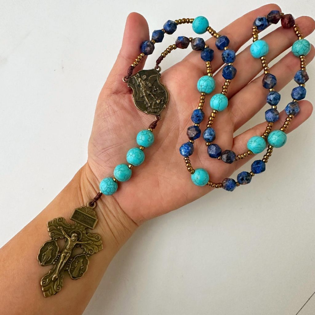 แคปเล็ทลูกประคํา เซนต์มิคาเอล / เซนต์ Michael - Sodalite & Turquoise Blue Stone - ลูกประคํา Monili