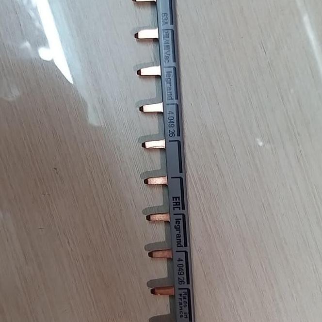 รางหวี Legrand 1 เฟส