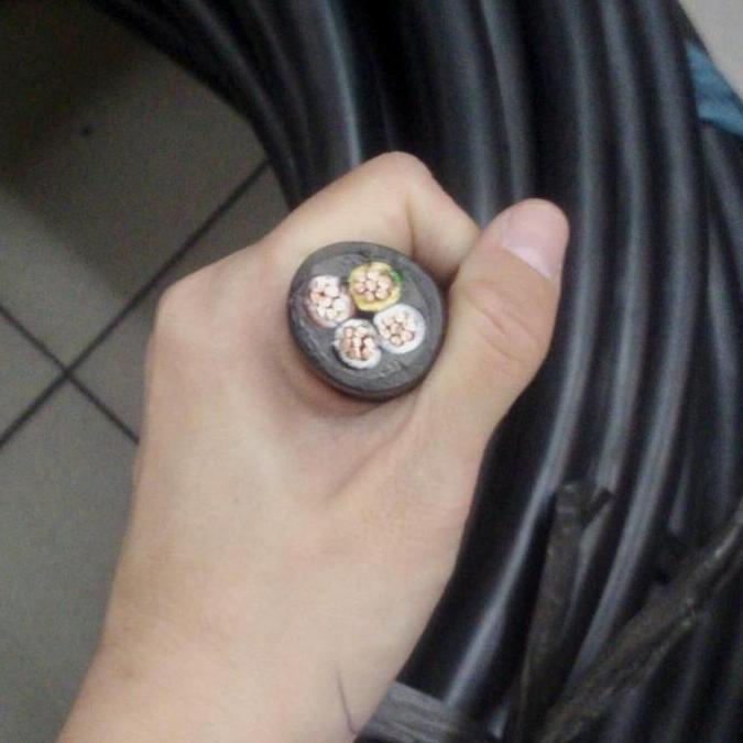 Nyy สายไฟ 4X16 4X16Mm Supreme Meter ขายปลีกชิ้น !!!