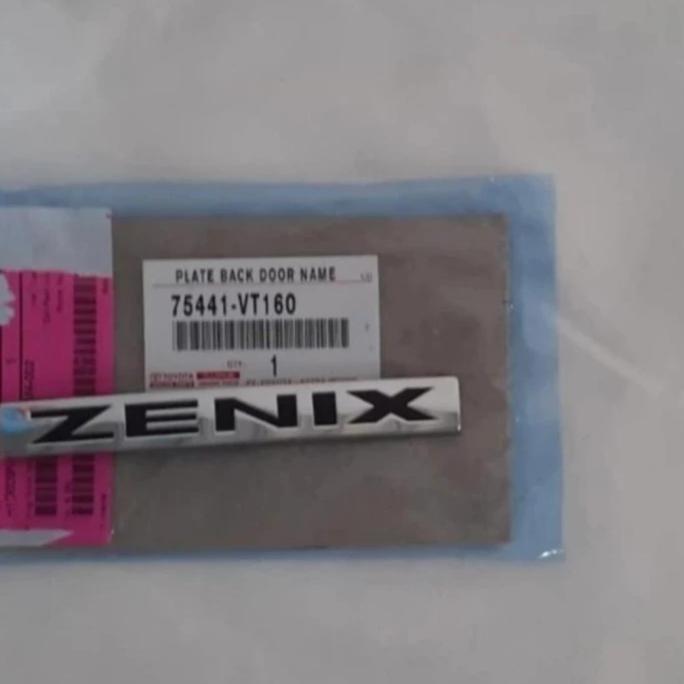 สัญลักษณ์โลโก้ท้ายรถ Zenix Innova Zenix ดั้งเดิม