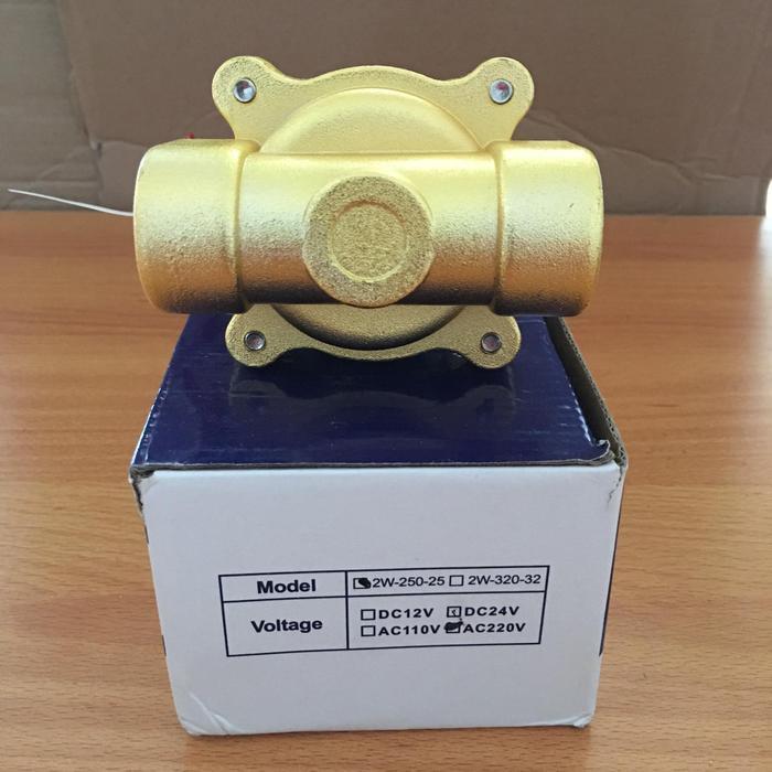 โซลินอยด์วาล์ว 2W-250-25 220V 1 Inc Water Tap Dn25 2W 250 25 Uw-25 1" เดิมและเชื่อถือได้