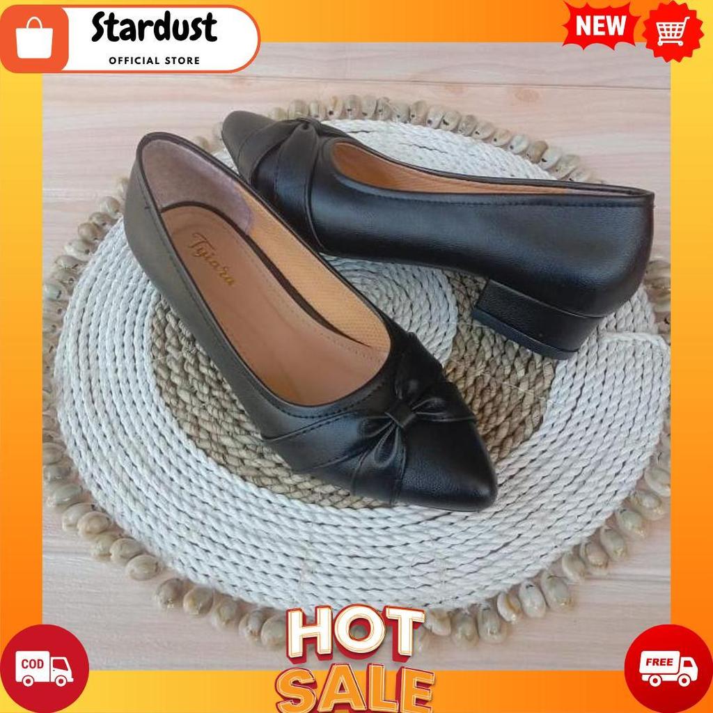 WNR รองเท้าทํางานผู้หญิงพร้อมรองเท้าส้นสูง 3 ซม. รองเท้าผู้หญิง SCHOOL FLAT SHOES TYR07 [C1][B1]