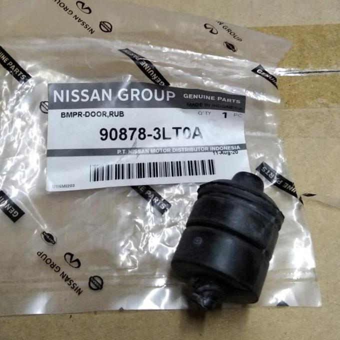 Original Nissan Evalia M20 90883Lt0A Trunk กันชนประตูยางราคาพิเศษ