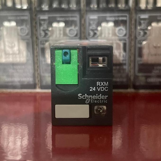 Rxm4Ab2Bd รีเลย์ 24Vdc 650Ohm 6A 4Pdt Rxm Series รีเลย์ไฟ Ps10 คุณภาพสูง