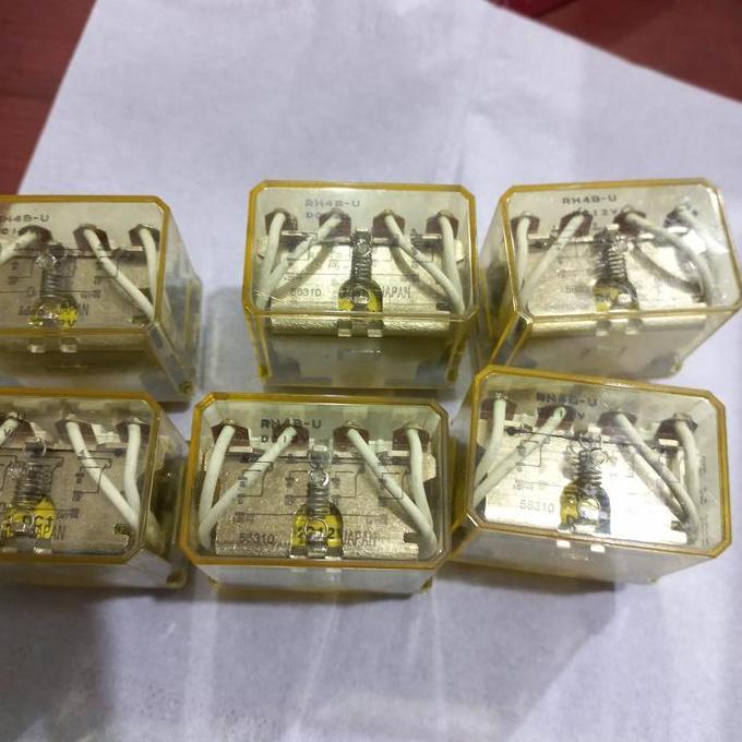รีเลย์ Idec 12V 15A Rh4B-U Dc ดั้งเดิมที่ดีที่สุด