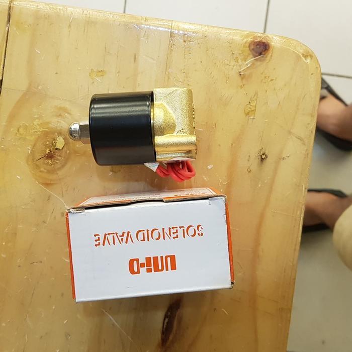 โซลินอยด์วาล์ว Uni-D Ud-08 1/4" 220V / 2W-025-08 เดิมและเชื่อถือได้