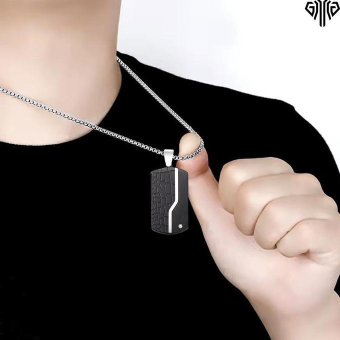 สร้อยคอไทเทเนี่ยมผู้ชายเหล็กไทเทเนียมป้องกันสนิมKTSโซ่สแตนเลสสีเงินสีดํา