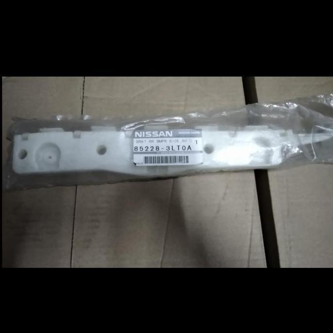 Nissan Evalia M20 ขายึดกันชนด้านหลัง 85228/85229-3Lt0A Original Limited