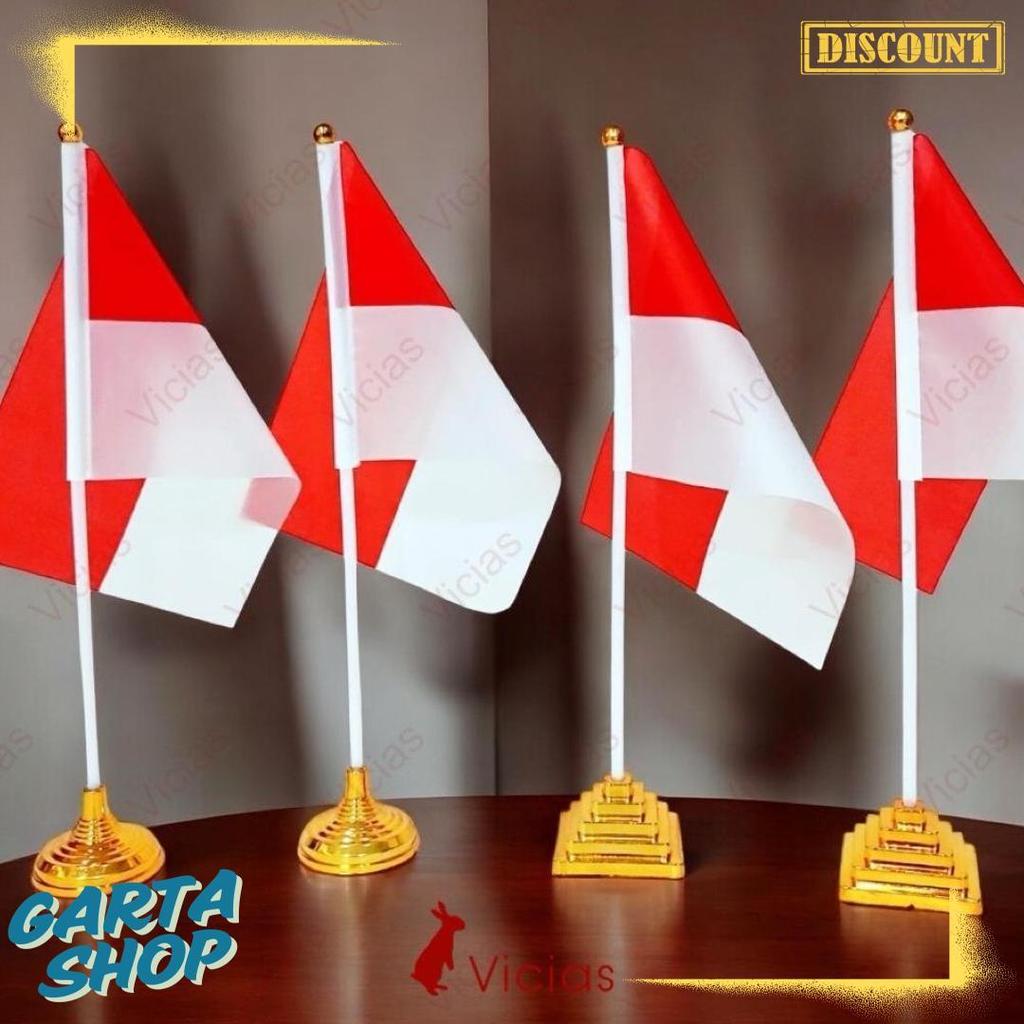 MERAH Again Nih ธงสีแดงและสีขาวโต๊ะแสดงขาตั้งตกแต่ง Happy 17 สิงหาคม Rs00