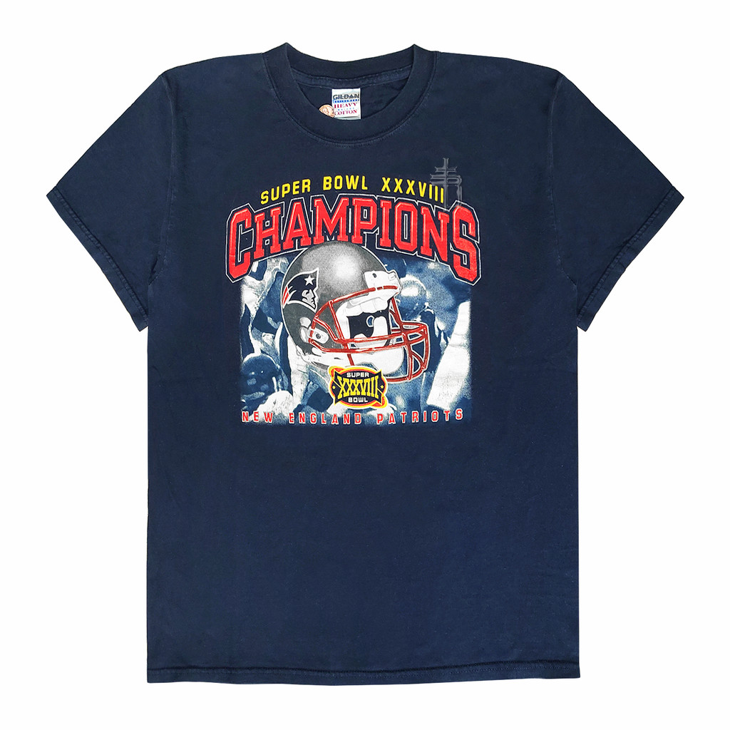Vintage Super Bowl XXXVIII 04 NFL Champions New England Patriots Tee Gildan Heavy Cotton Navy เสื้อย