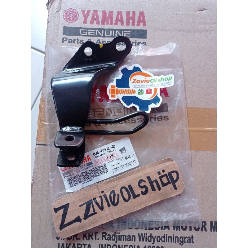 ORIGINAL FINO FI 125 ซ้าย ด้านหลัง STEP BRACKET BJ8-F7432-00
