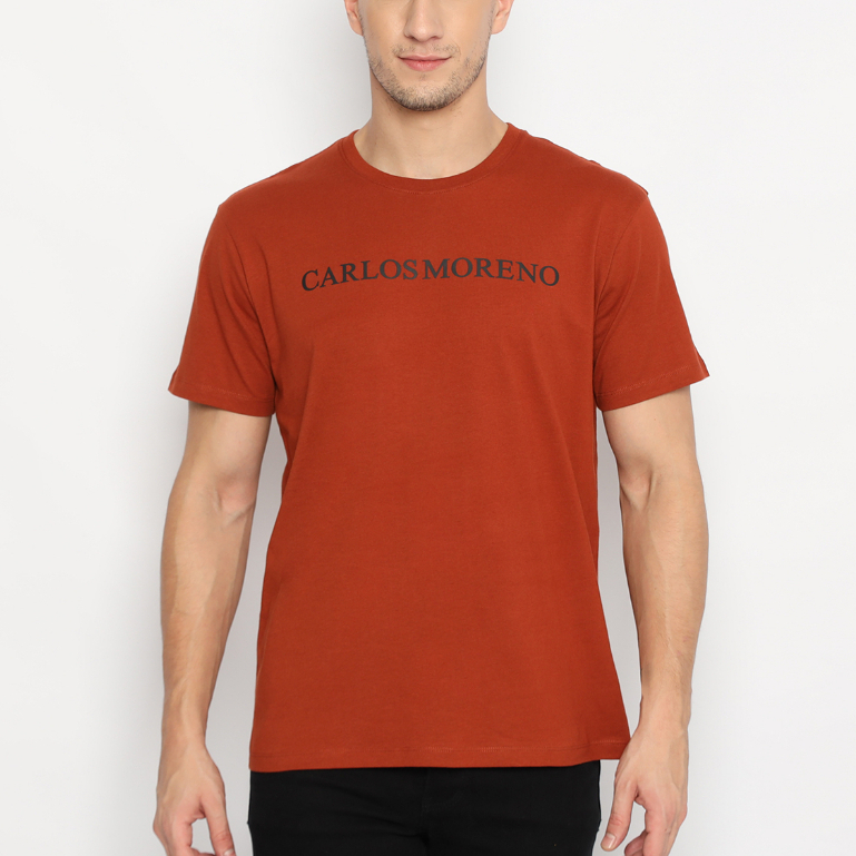 Carlos Moreno เสื้อยืดพิมพ์ลายคอลูกเรือแขนสั้นผู้ชาย Unisex KPC 194008 TERRACOTTA TERRACOTTA