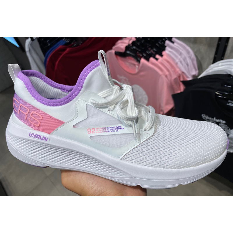 Skechers Gorun ยกระดับ