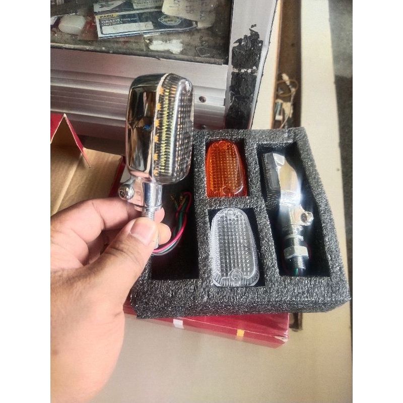 ELIPS TURN SIGNAL OVAL OVAL CHROME นําเข้าไมค์คู่