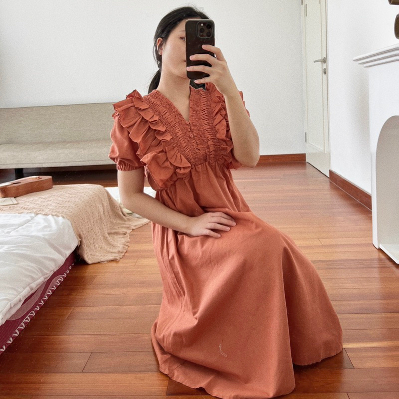 Selim Label Anette Dress เดรสผ้าลินินนัวเนีย Midi Dress