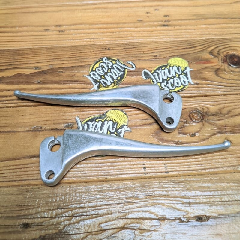 Vespa Vbb มือคลัชเบรค Vespa Super Sprint Vbb Sharp Handle ต่อชิ้น
