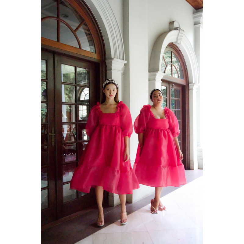 Papillon Dress Sweave Wear swuave.wear Midi French Puff Sleeves Organza Dress Babydoll Midi Fit and 